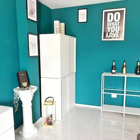 Loft Vista Panoramica - 10 Min From - Chiasso 아파트 코모