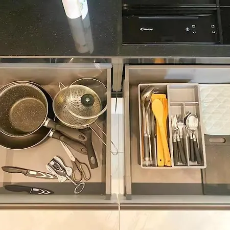 Loft Vista Panoramica - 10 Min From - Chiasso 아파트 *