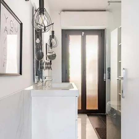 Διαμέρισμα Loft Vista Panoramica - 10 Min From - Chiasso *