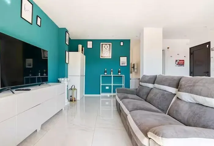 Loft Vista Panoramica - 10 Min From - Chiasso Διαμέρισμα *